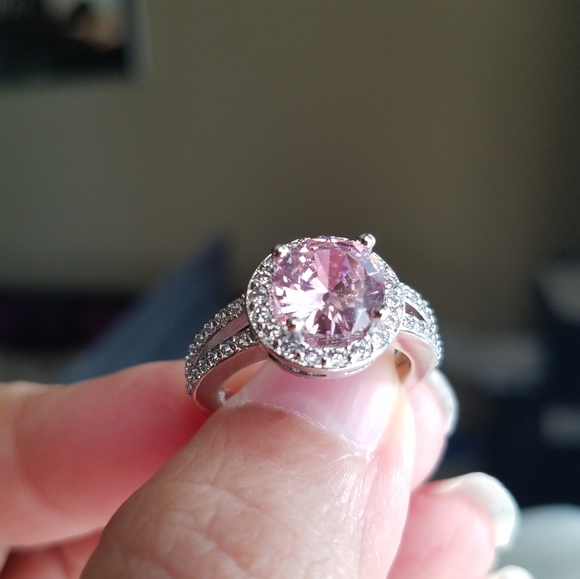 Swarovski Elements 925 Sterling Silver Round Pink Solitaire Halo Ring NEW - Picture 9 of 17